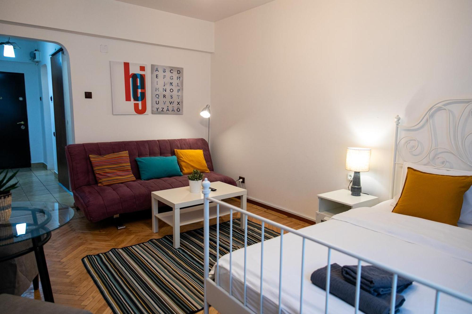 Color Apartment Regina Elisabeta 23 ブカレスト エクステリア 写真